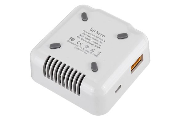 Зарядное устройство ISDT Q6 NANO 8A 200W без/БП универсальное