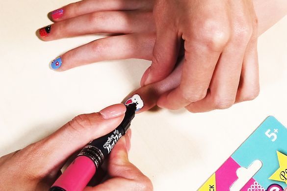 Дитячий лак-олівець для нігтів Malinos Creative Nails на водній основі (2 кольори Чорний + Малиновий)